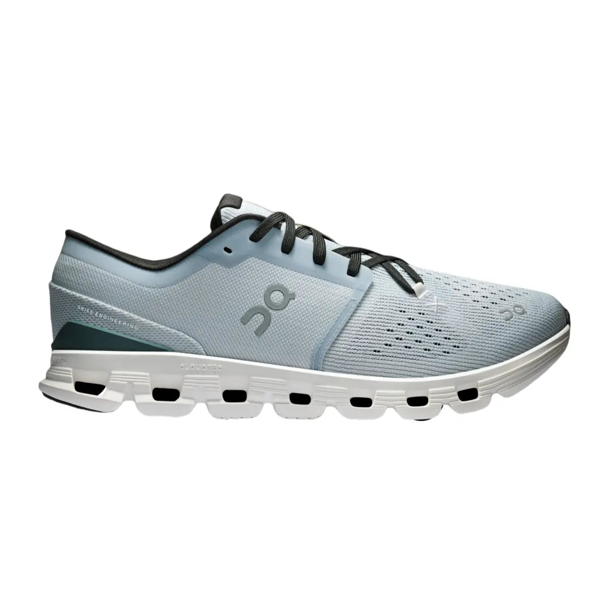 Cloud X 4 Responsive comfort made for the everyday
