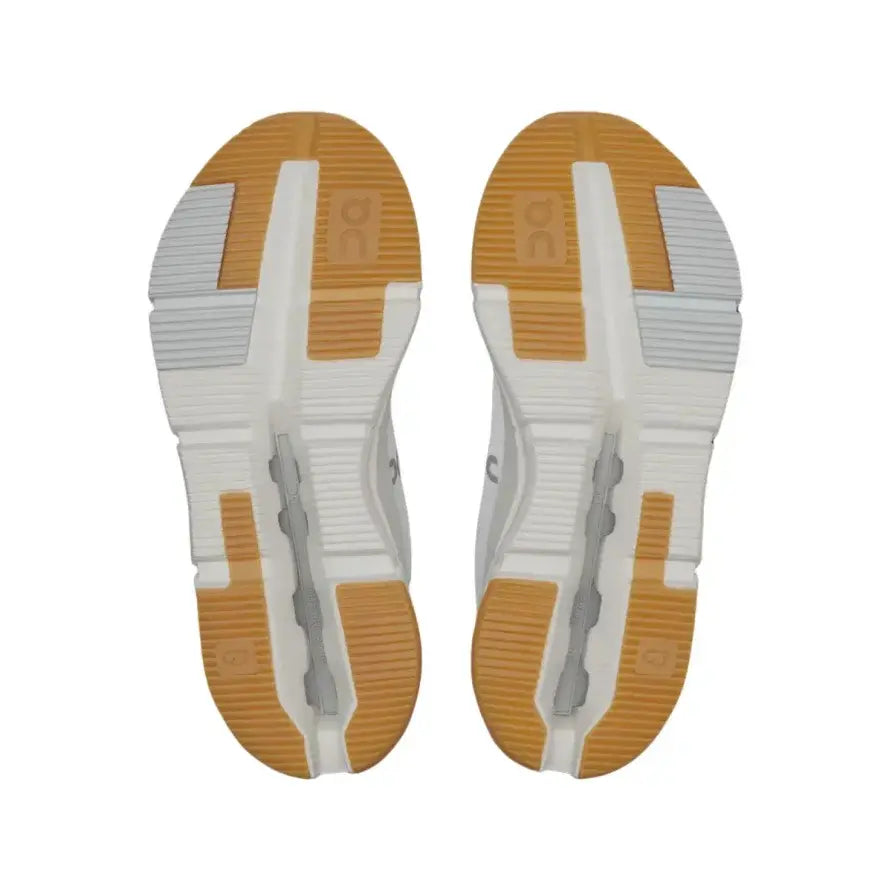 Cloudnova Form 2 Refined comfort shaped for the everyday