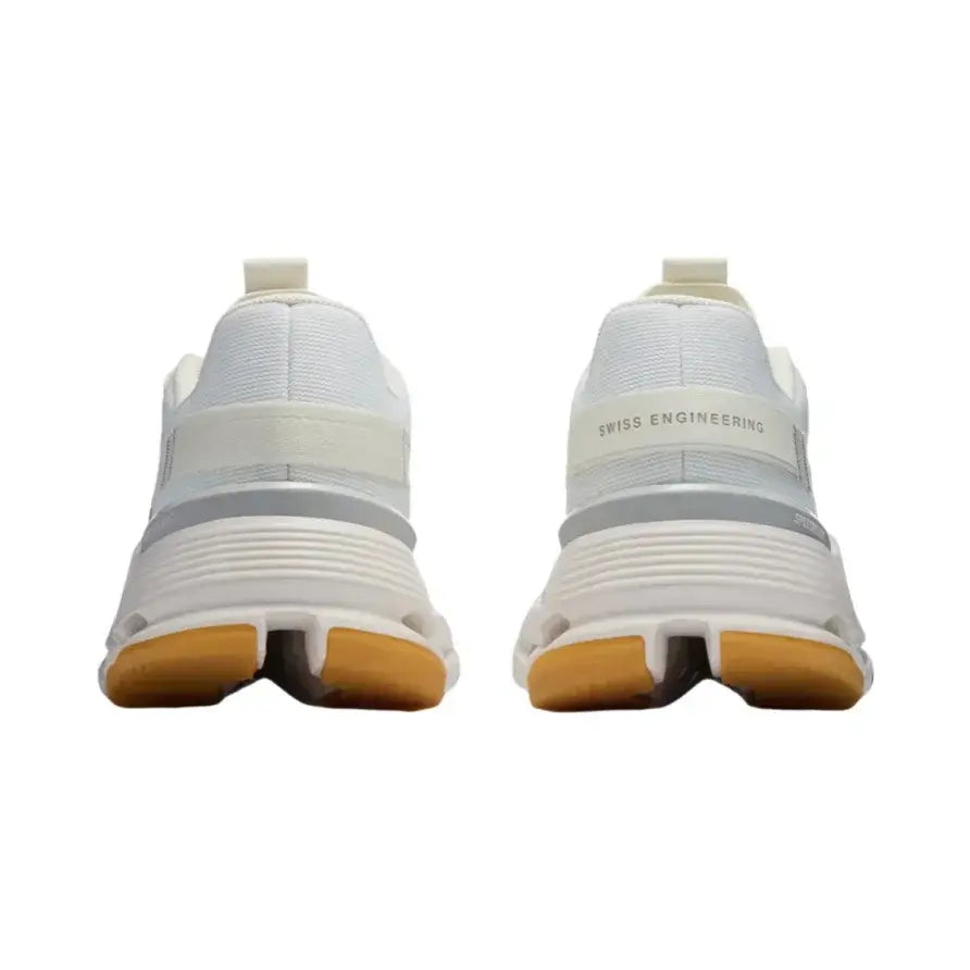 Cloudnova Form 2 Refined comfort shaped for the everyday
