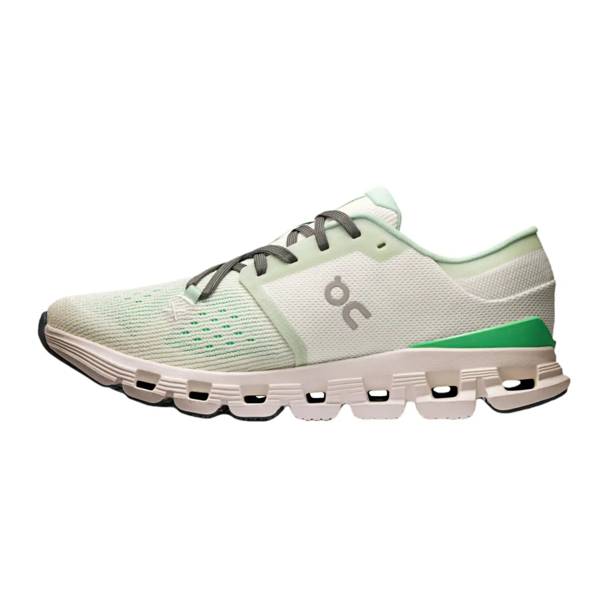 Cloud X 4 Responsive comfort made for the everyday