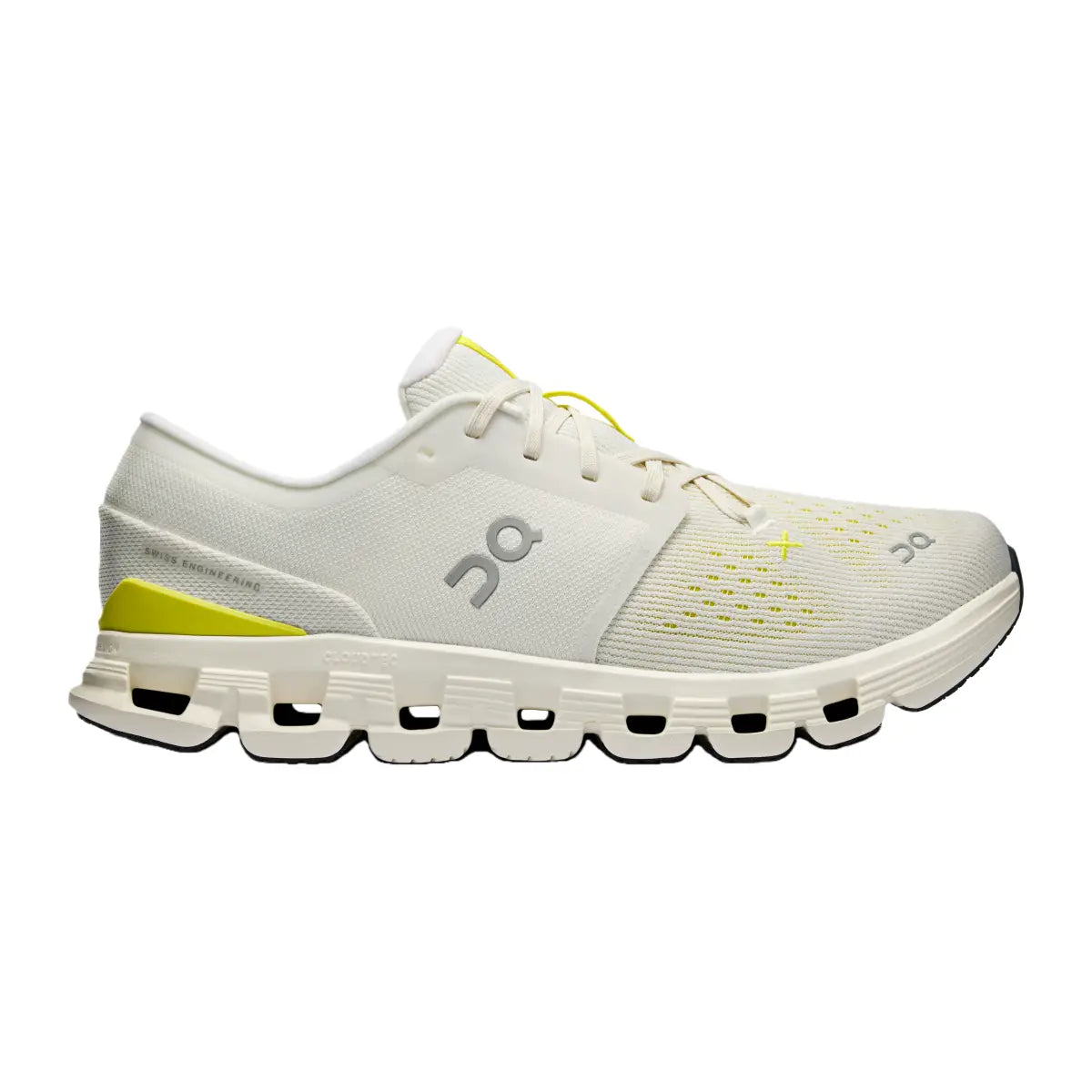 Cloud X 4 Responsive comfort made for the everyday