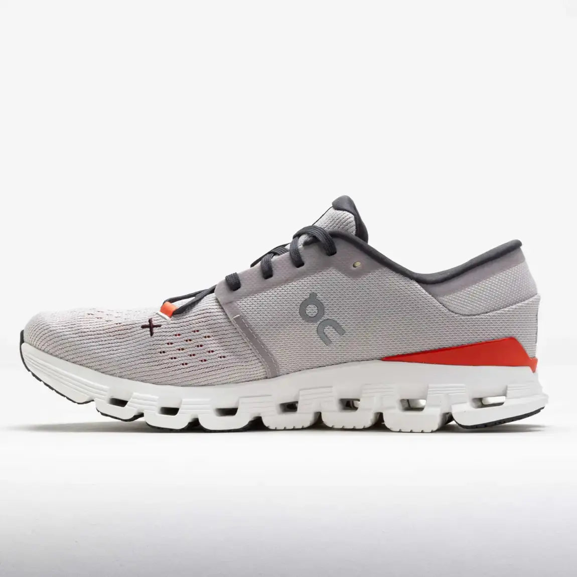 Cloud X 4 Responsive comfort made for the everyday