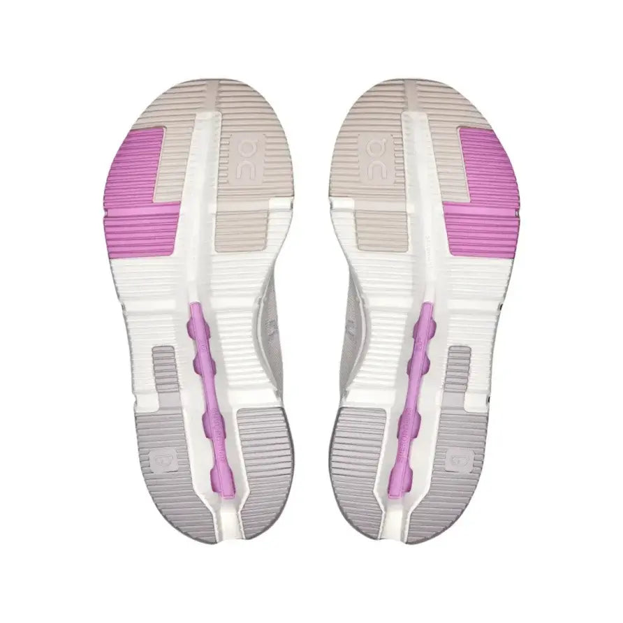 Cloudnova Form 2 Refined comfort shaped for the everyday